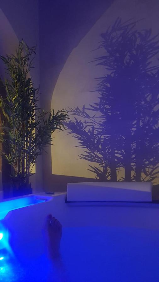 דירות ריביווילה Jacuzzi Des Tanneurs מראה חיצוני תמונה
